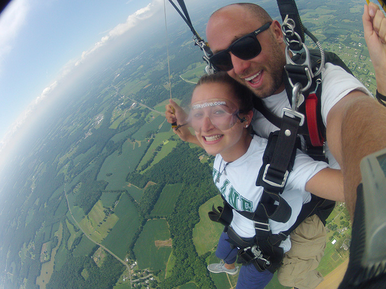 It’s FUN to sky dive with Skydive Baltimore! Skydive Baltimore